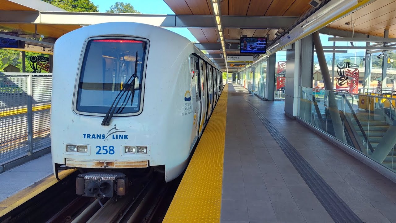 VANCOUVER SKYTRAIN: Coquitlam Central Station (full station tour) + West Coast Express