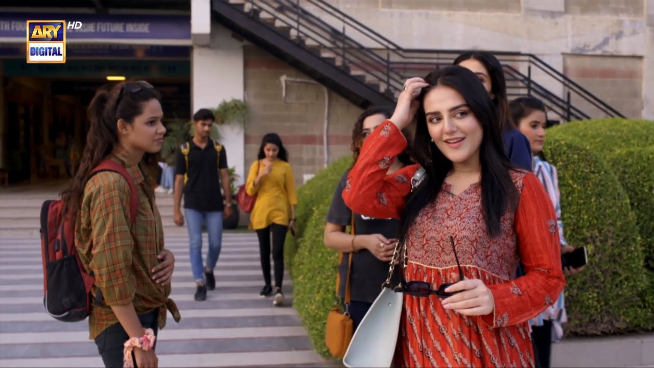 University ka pehla Din | Shazeal Shaukat | #mannaangan #arydigital
