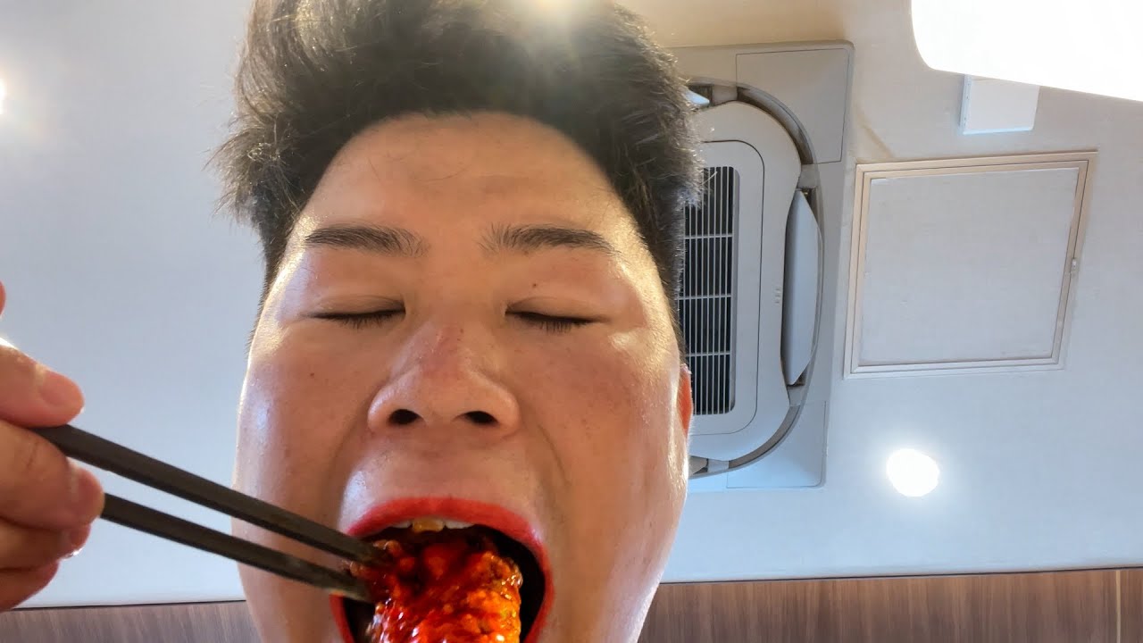 １週間うまトマを朝昼晩特盛りで鬼食いしたらめっっっっちゃ太ったwwww