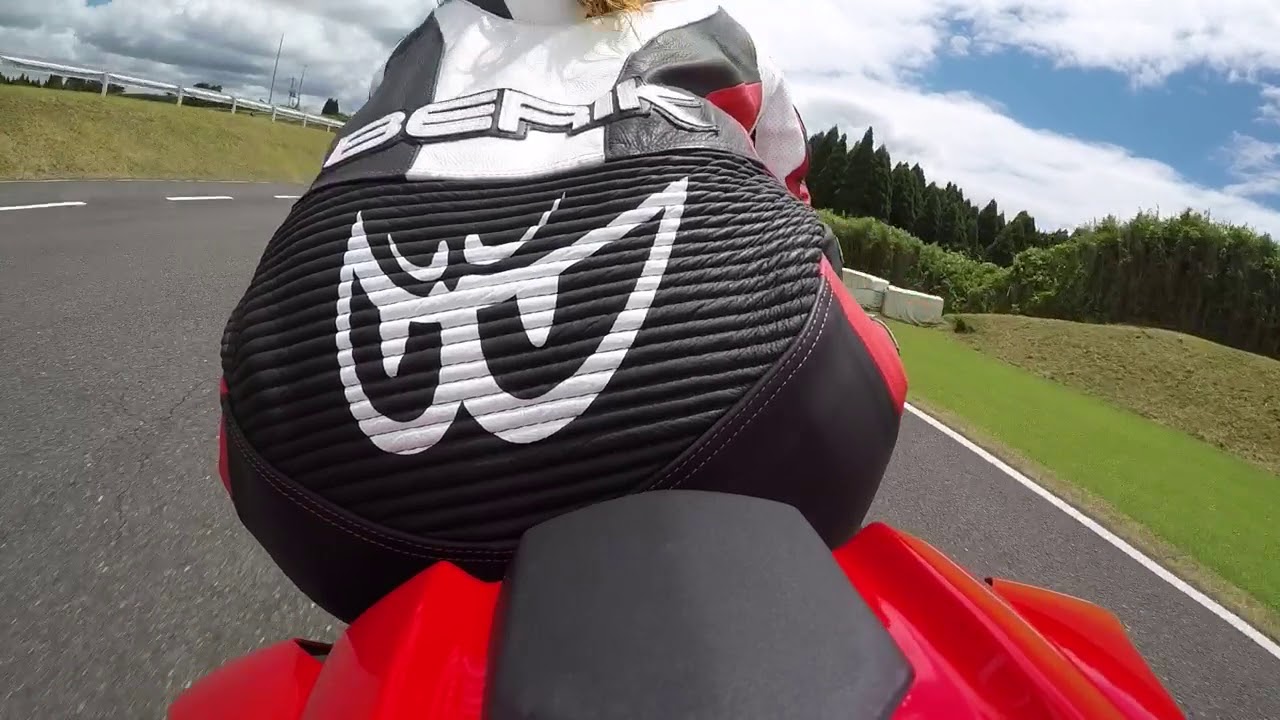 Ninja250SL SPA直入！8月12日 転倒しました