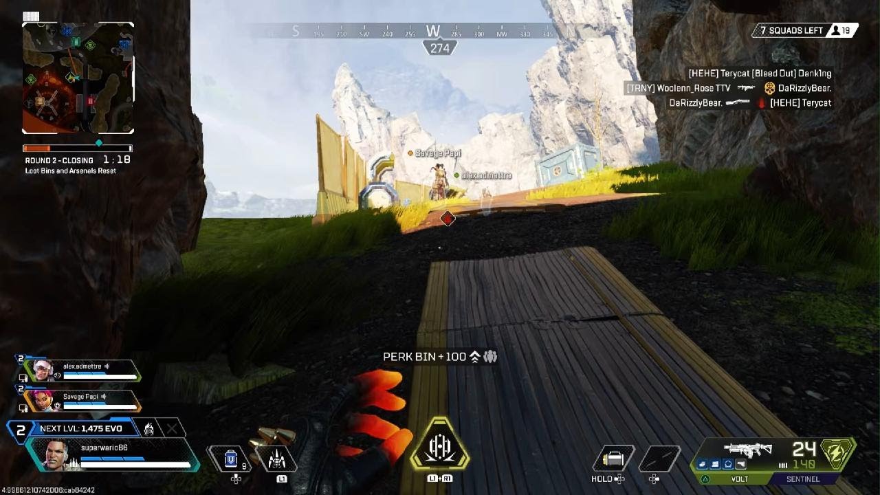 Us VS 4 Squads