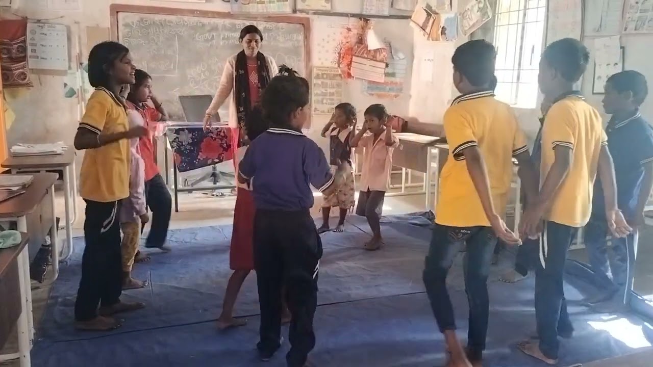 Babul kandhei with my lovely students❤️❤️