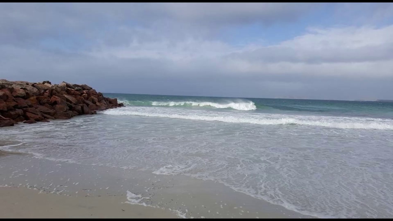 Western Australia Esperance Bandy Creek Waves 16/07/2017