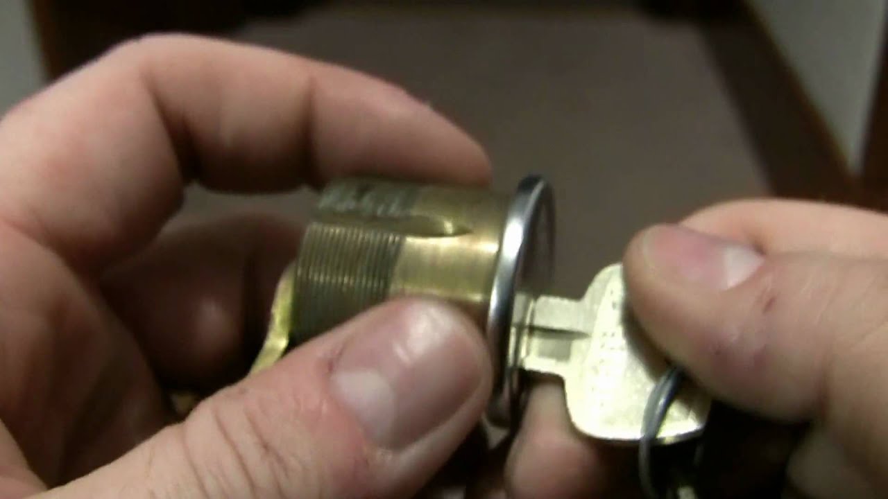 A demo of a Sargent mortise cylinder.