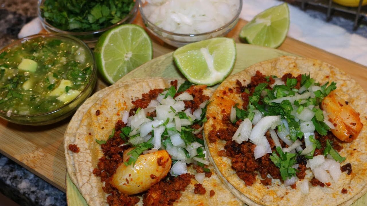 TACOS DE CHORIZO / LAS RECETAS DE MAMÁ