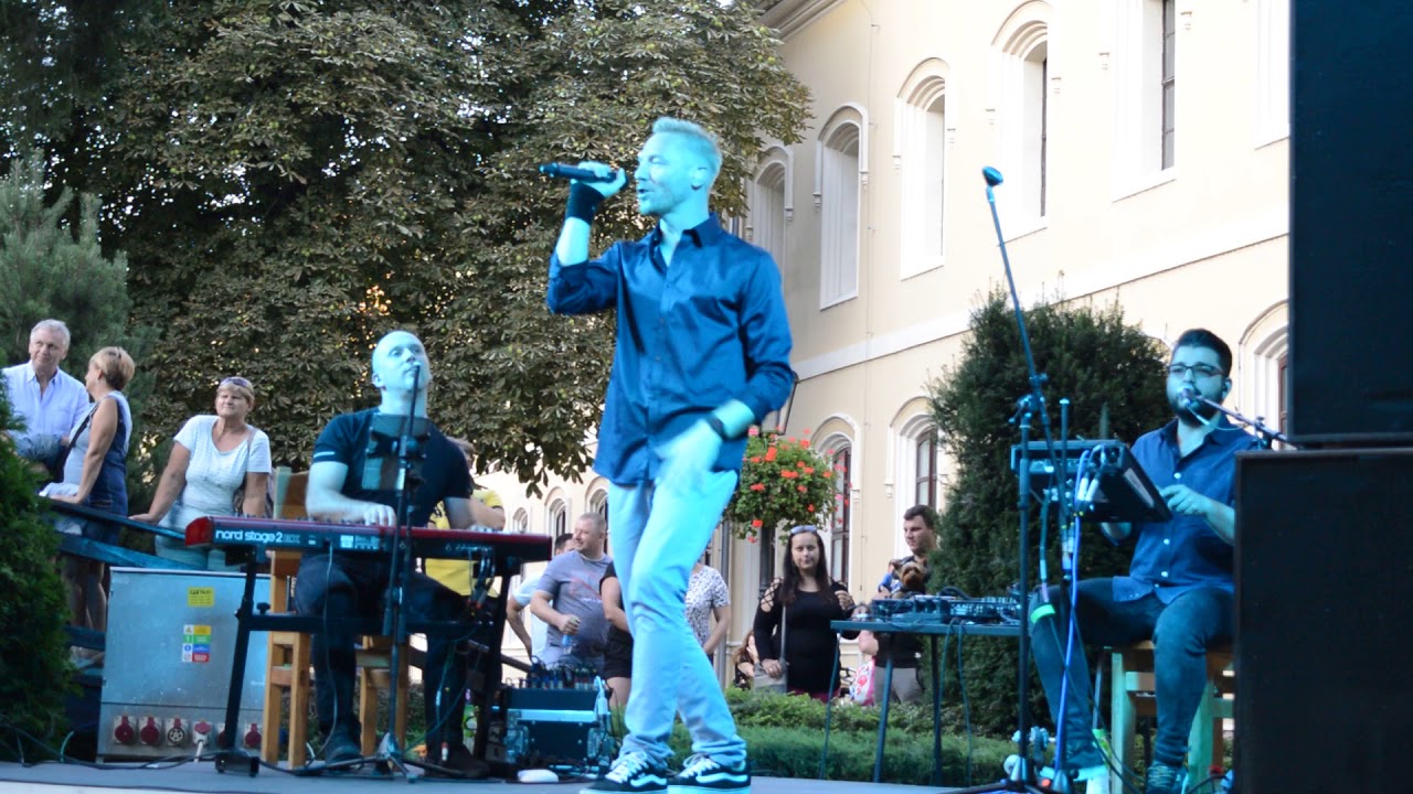 Bereczki Akusztik - Miénk ez a cirkusz (Komárom, 2018. 07. 14.)