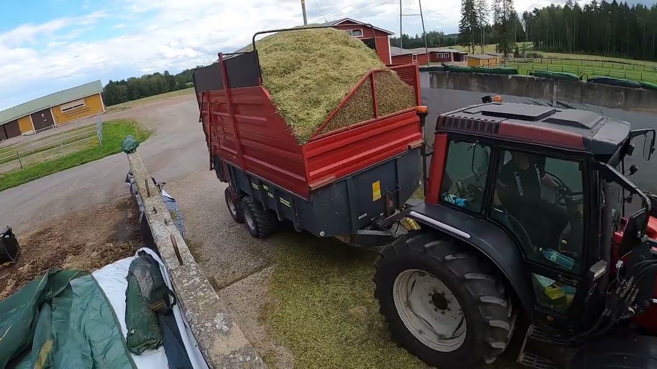 Antinmäen tila vierailu - Robottinavetta ja Jari Lepän ajatuksia maataloudesta