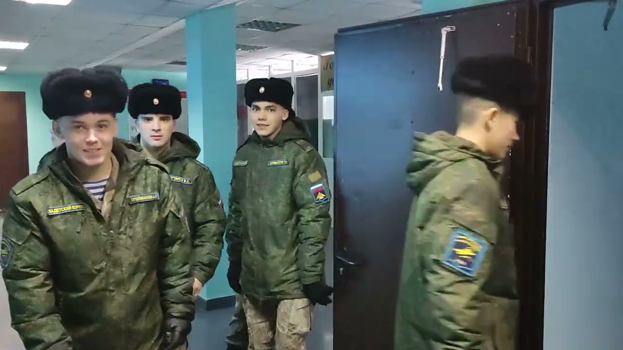 Небольшой срез с одного учебного дня в 4 роте и не только