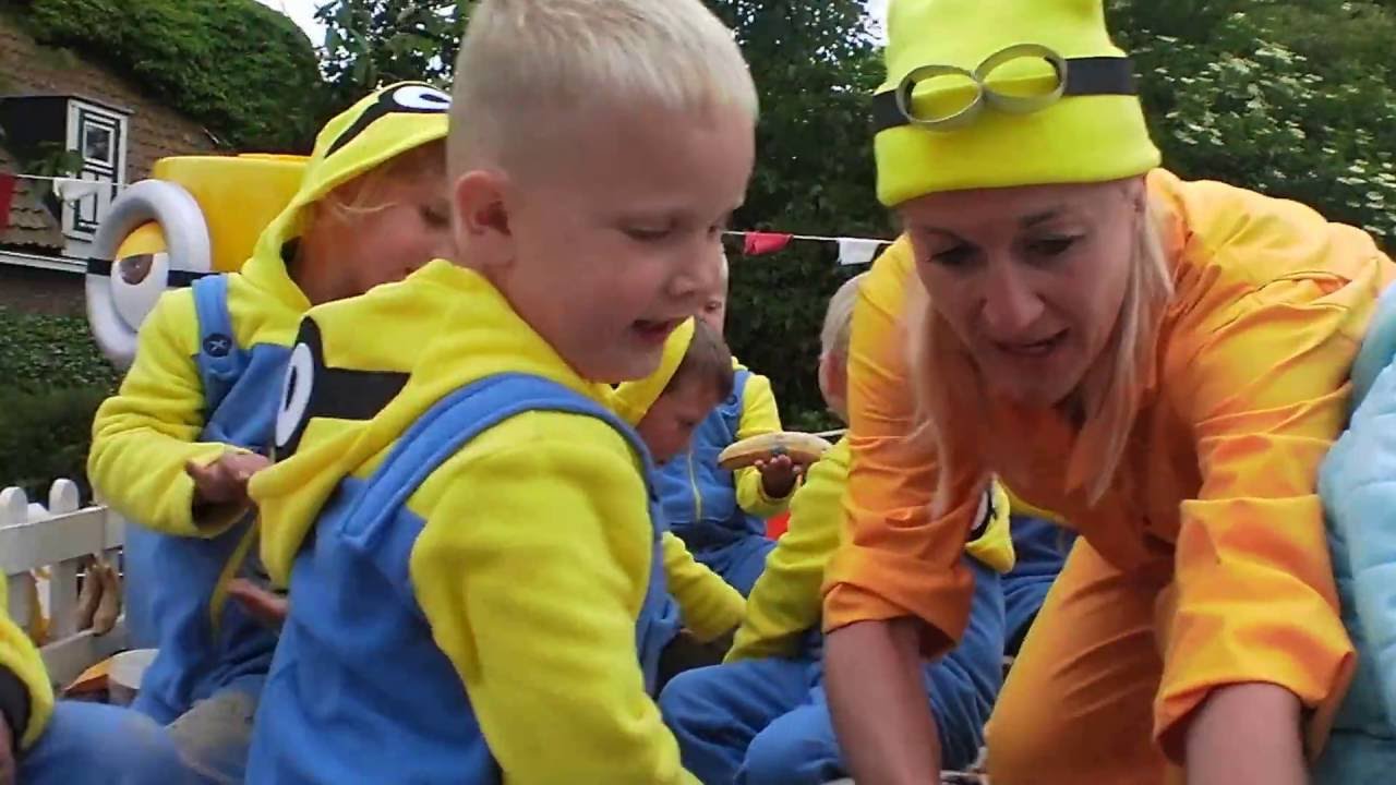 Blije '' Optocht versierde wagens '' 2016 (2)
