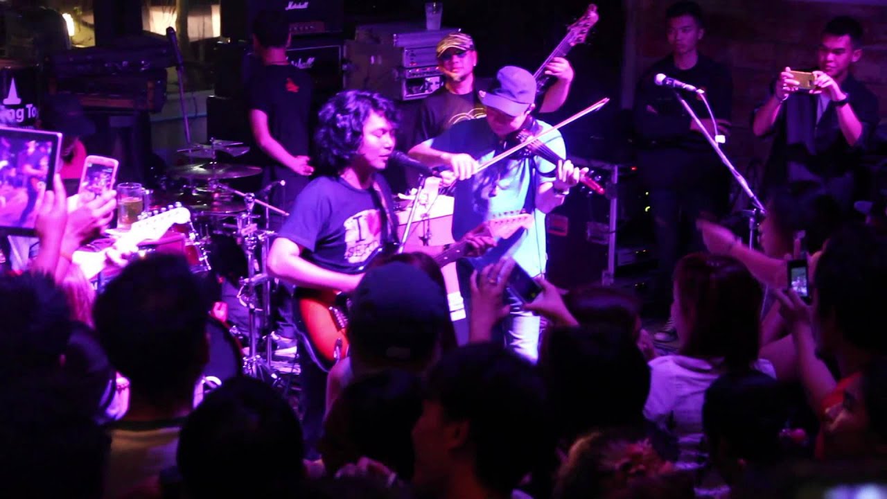 สุดใจ - พงษ์สิทธิ์ คำภีร์ Feat. เสก โลโซ Live at Parking toys