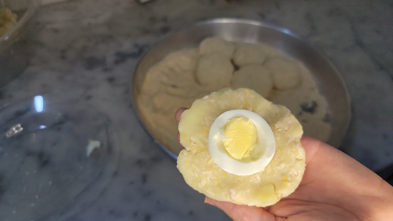 Возьмите картофелину, четверть куриной грудки и вареное яйцо, и идите посмотрите, что я собираюсь...