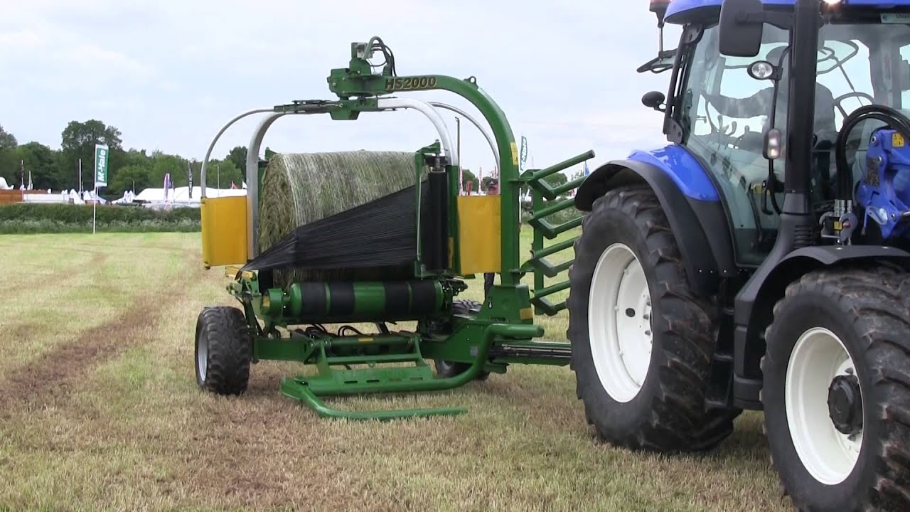 LammaXchange: Grassland and Muck - The machines