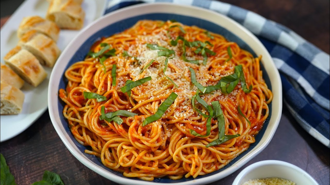 Pasta Pomodoro - Espagueti Fácil - Mi Cocina Rápida