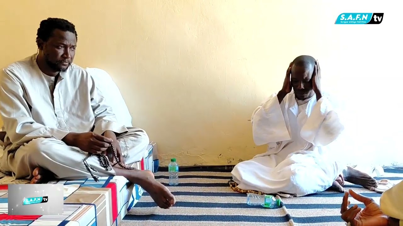 SALIOU TINE & MODOU NIASS JAGAKAT QAÇIDA TOUBA RENDRE VISITE À SERIGNE DJILY FALL