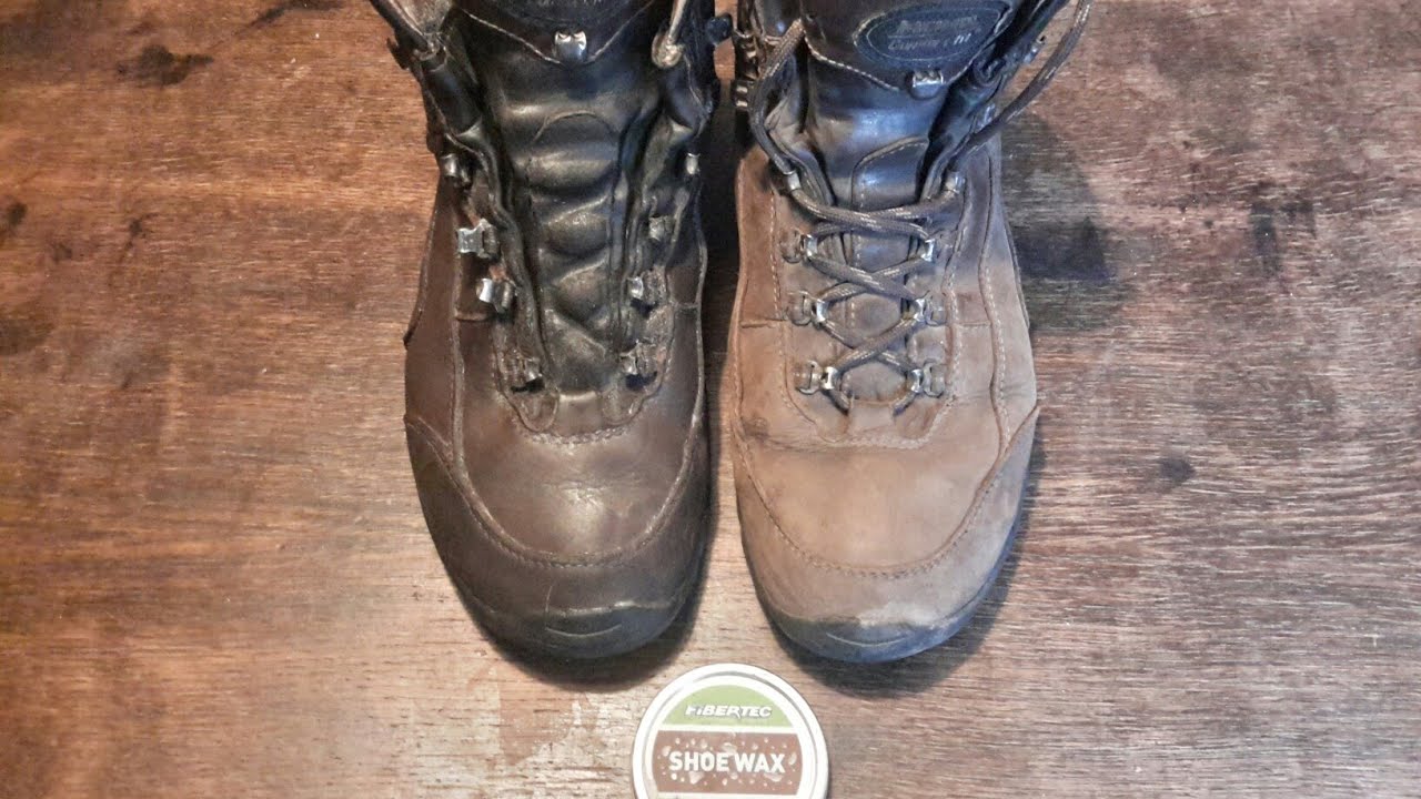 Wanderschuhe richtig pflegen mit Zahnbürsten und Schuhwachs