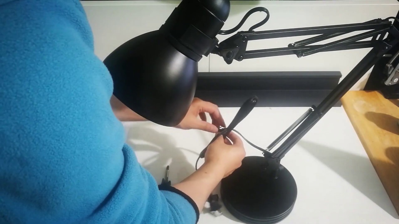 Globe Electric 28 Heavy Base Architect Spring Balanced Swing Arm Desk Lamp- review
