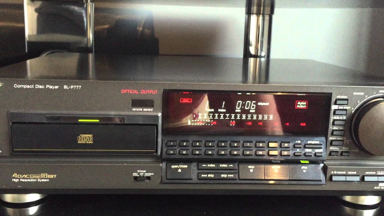 Pioneer PD-7700 and Technics SL-P777 demo