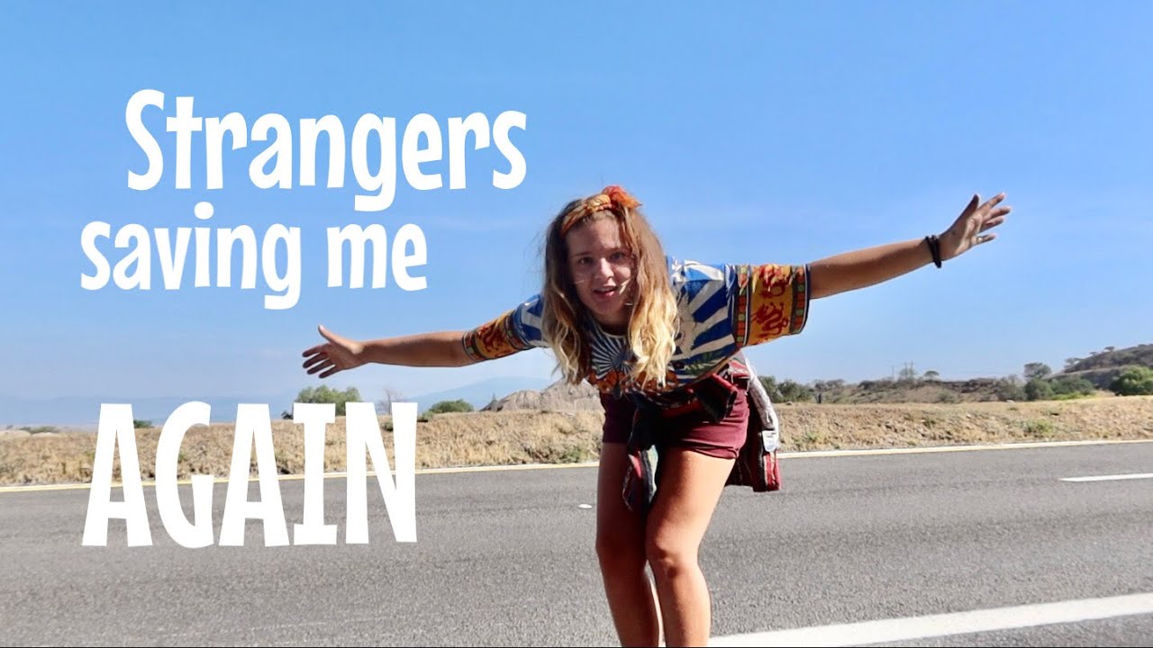 solo female hitchhiking in mexico - Puerto Vallarta to Mexico City - mexico to Colombia ep2