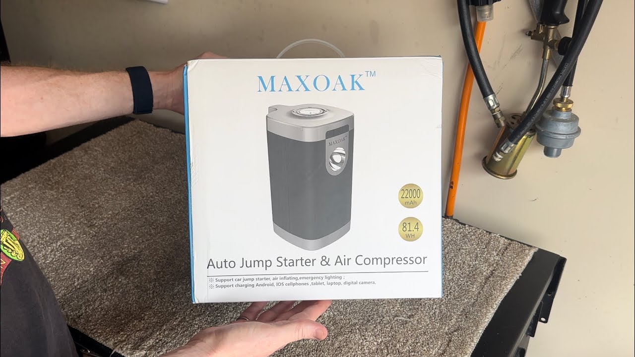 What is the Bluetti/Maxoak V8 Car Jump Starter?