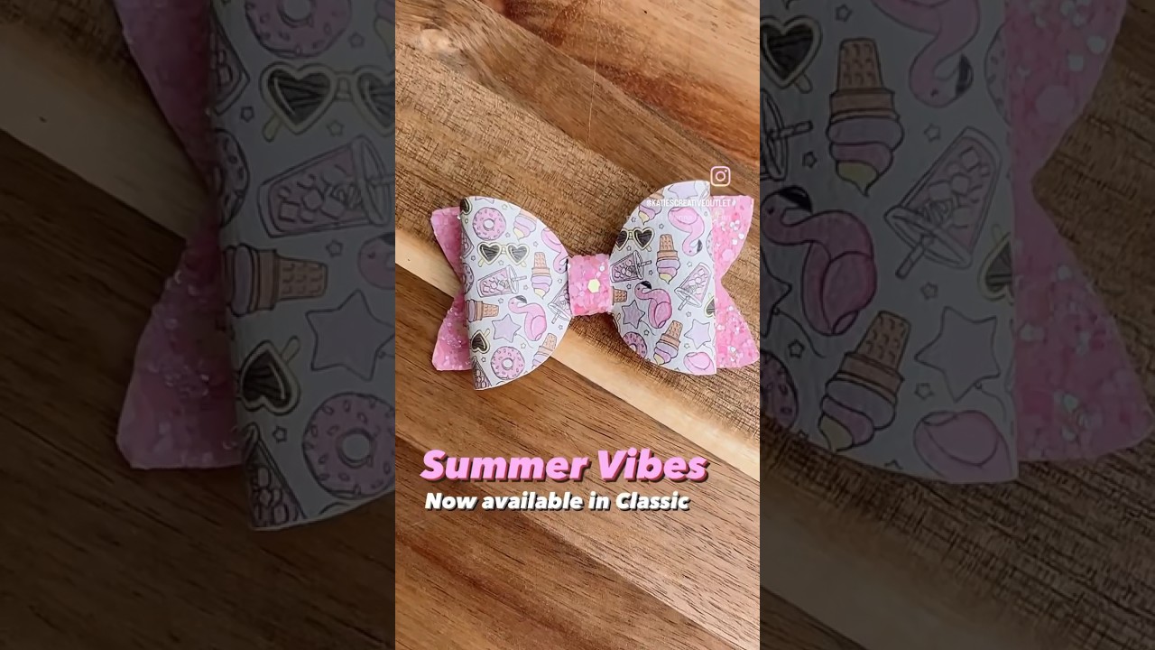 Finish out summer in style with this adorable Summer Vibes hair bow✌🏼 