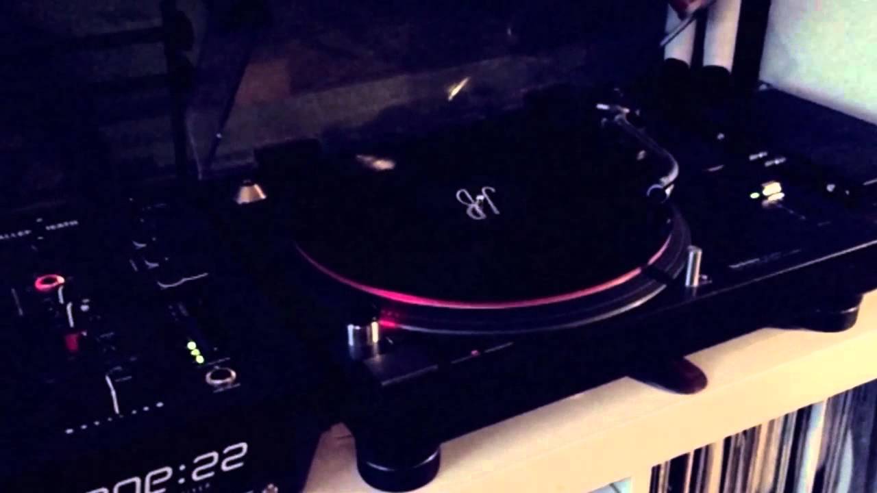 JB002 - JEUDI Basics 002 - www.jeudirecords.com