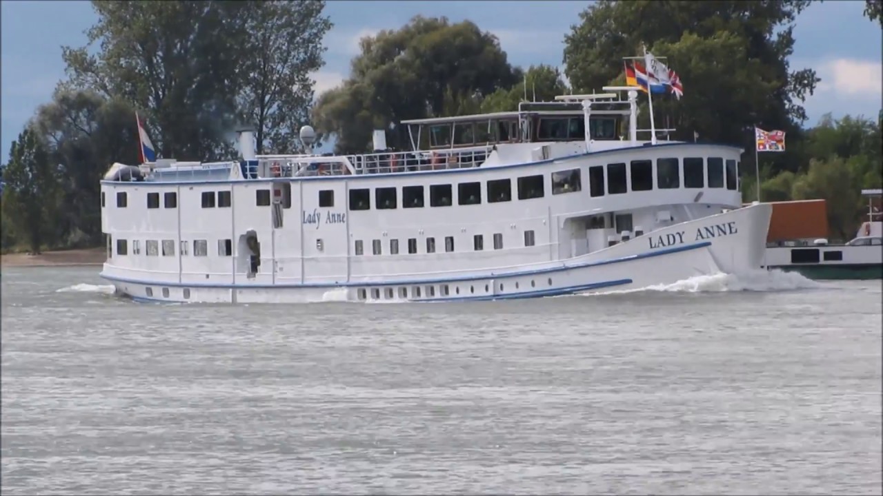 Gernsheim a.R. Lady Anne der Oldtimer der Binnenschifffahrt.