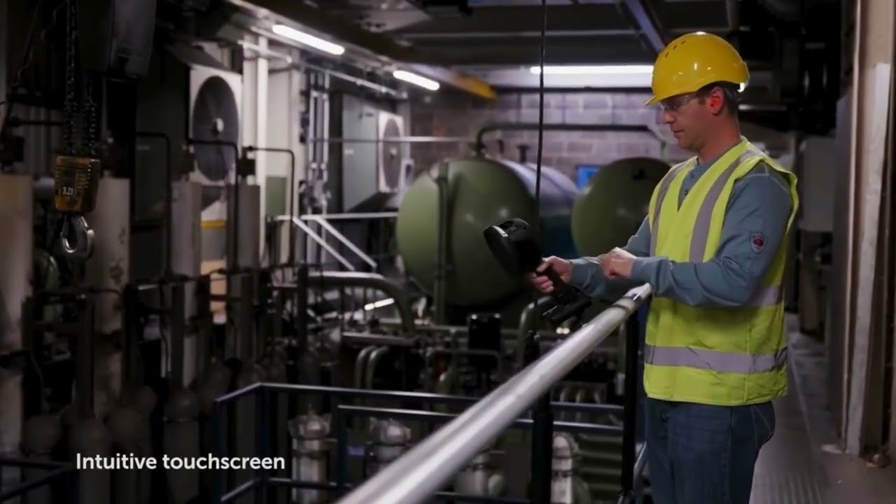 FLIR Si124-LD and Si124-LD Plus Acoustic Imaging cameras for compressed air leak detection