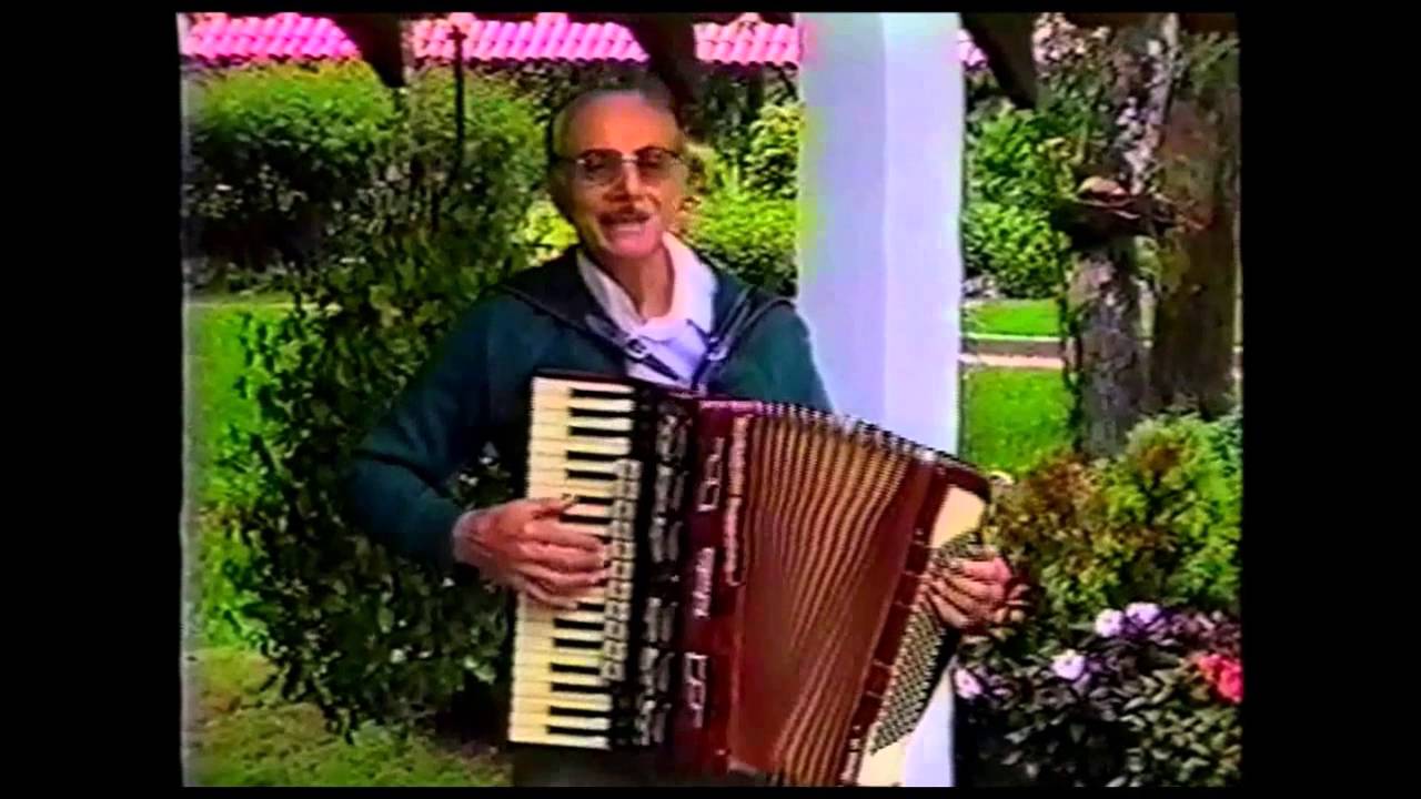 HONEYDE BERTUSSI  MONARCA