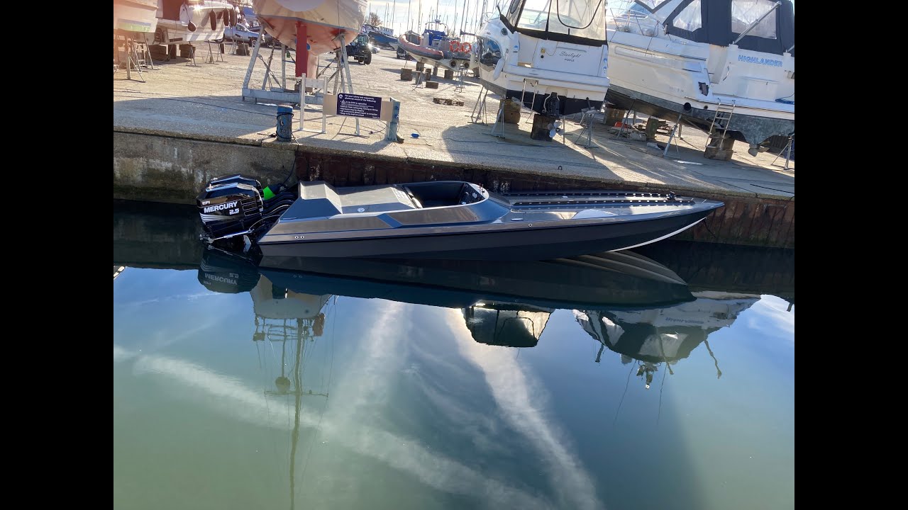 Phantom 25 2 x 2.5 EFI