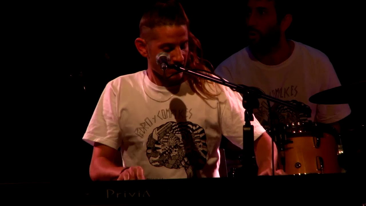 PEDRO Y COMPLICES - VAMOS DE PASEO (en vivo)