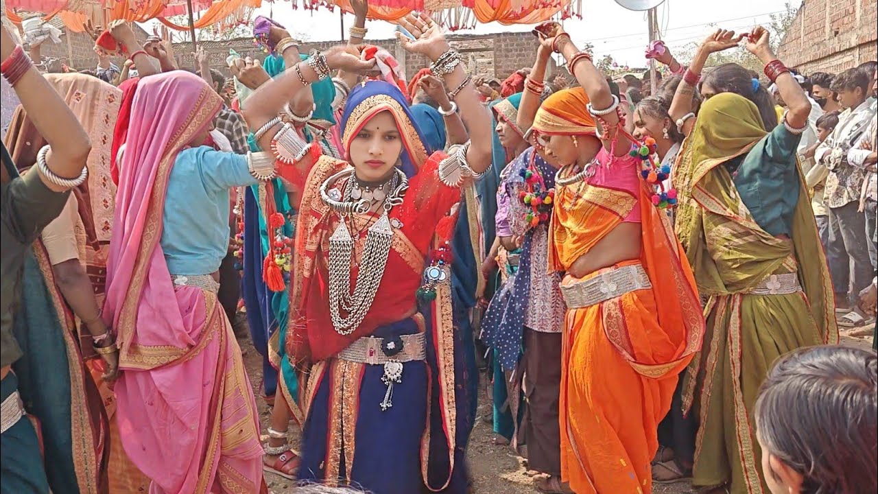 धनोरा कुमठाना गांव की शादी‌ // मां बीजासन बैंड // पुराने जमाने की केश्या वाली शादी।
