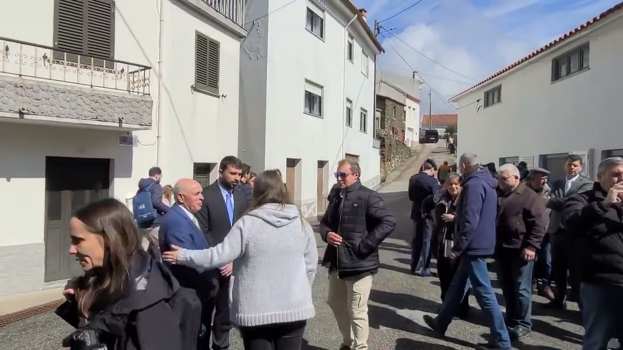 ANTÓNIO JOSÉ SEGURO DESPEDE-SE DE MOURISIA