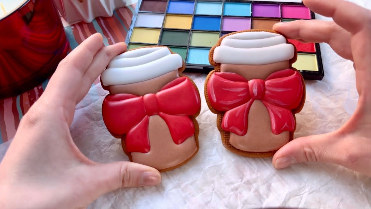 Royal Icing Cookie Decorating with Edible Dust | Coffee Cup with a Red Bow