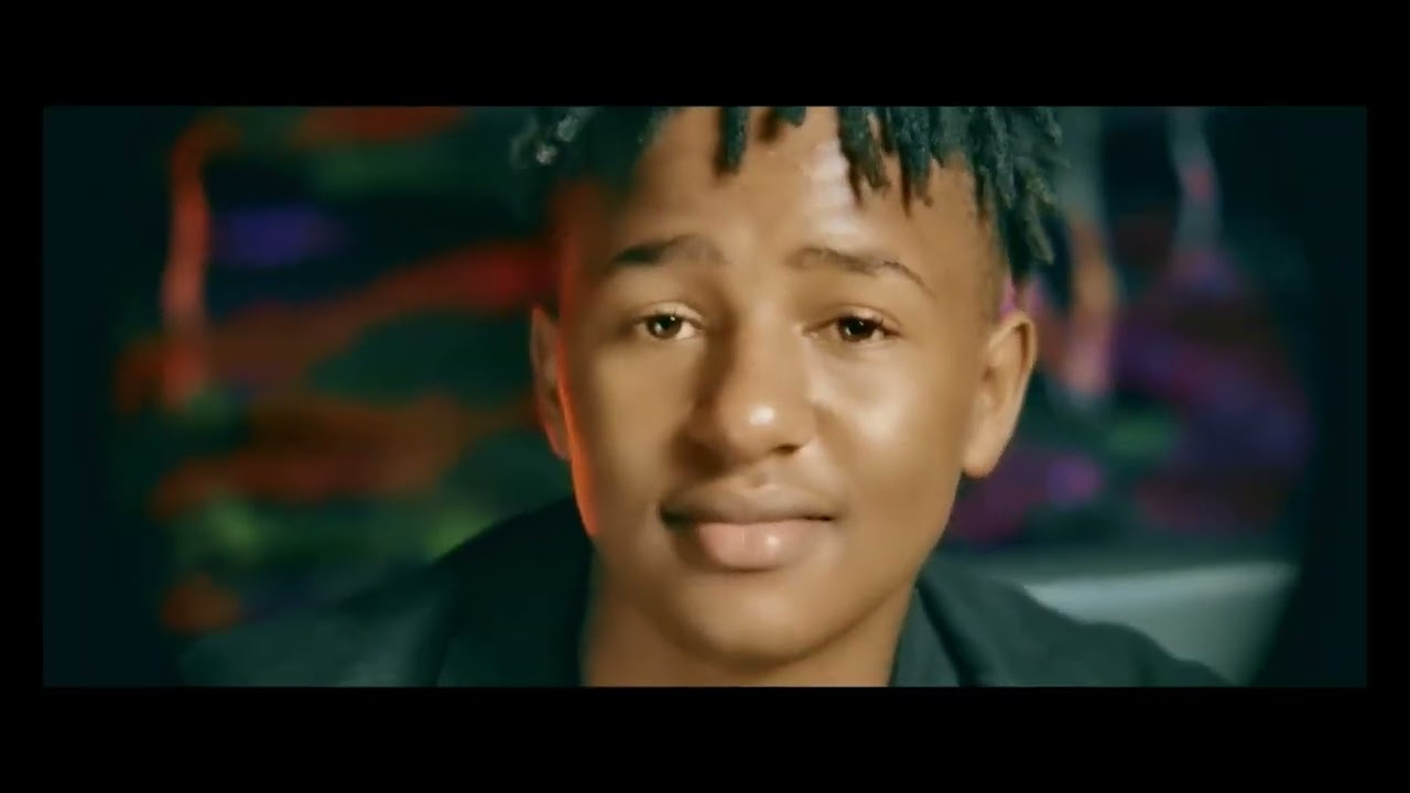 Sikyeguya - Biswanka ft. John Blaq (Non official video) No copyright infringement intended.