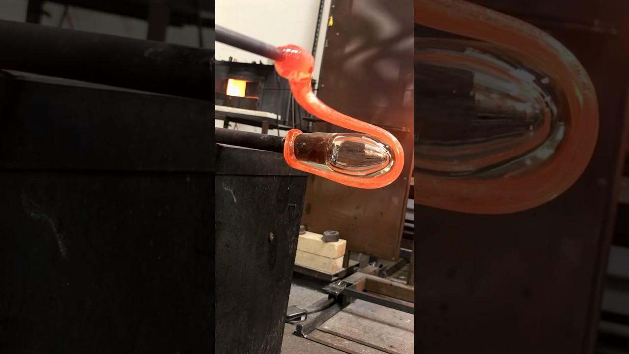 Glassblower makes taffy like move. #satisfying #relaxing #glassblowing