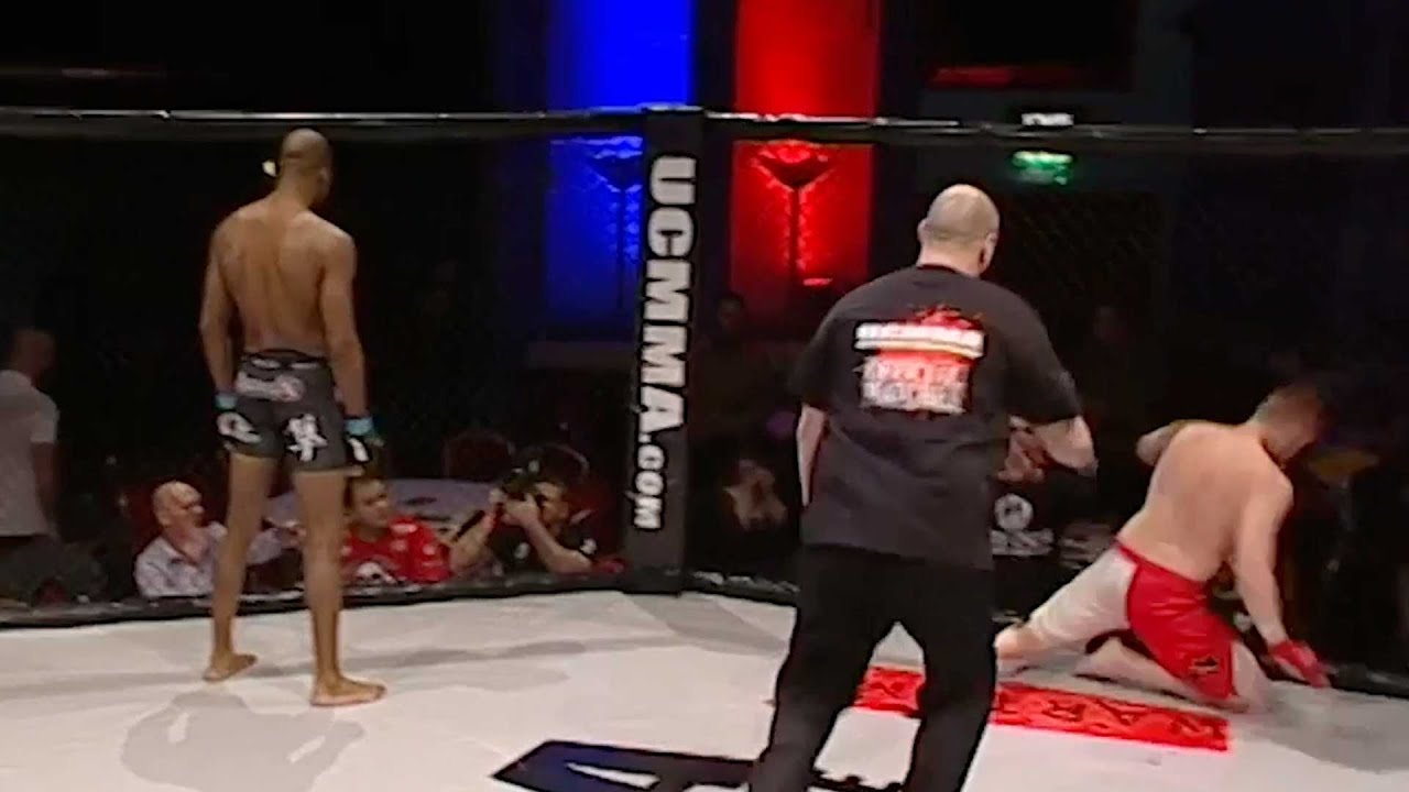 Michael Venom Page's MMA debut vs Ben Dishman at UCMMA 26 in 2012!