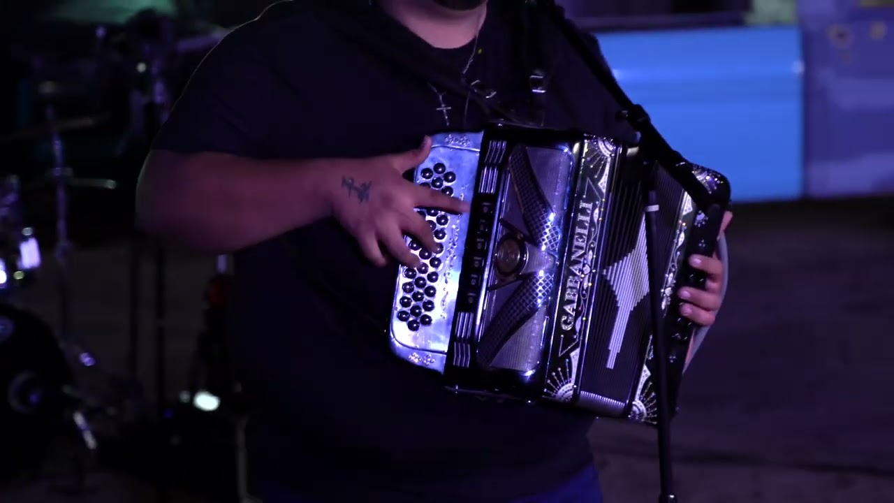 Estoy A Punto. (COVER)- K-Liz Norteño .