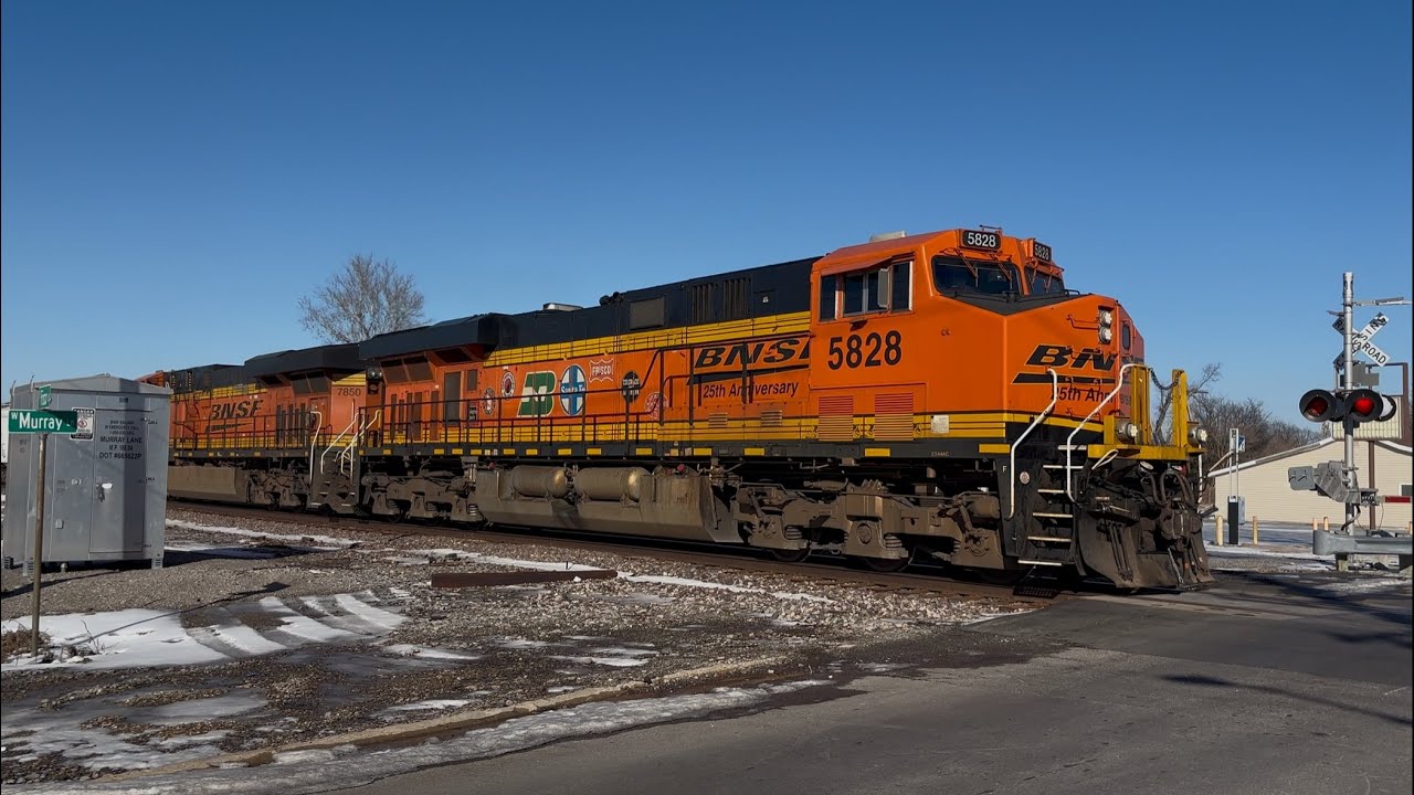 2-6-2026 BNSF 25th Anniversary 5828 Leads a H-GALMEM in Some Snow
