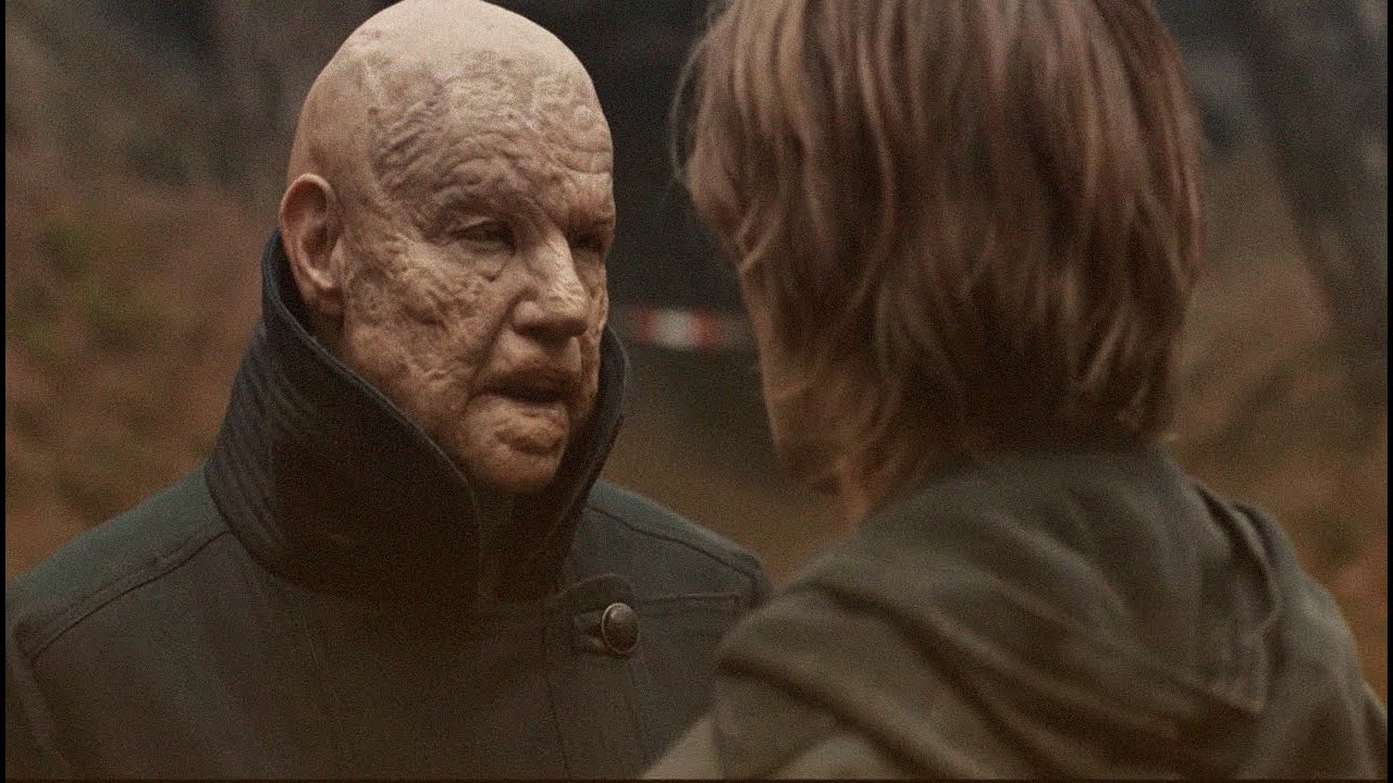 Dark : Season 3 Scene / Adam Explains How Jonas Could Save Martha