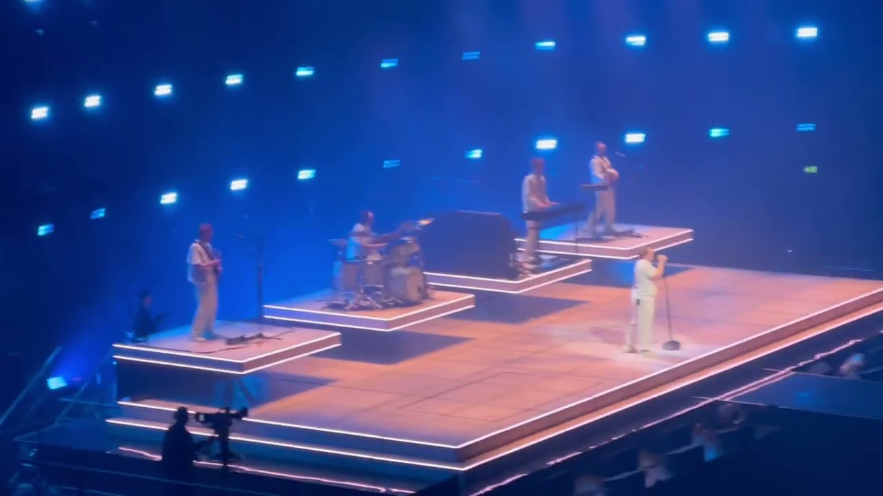 Lewis Capaldi - Live - Lanxess Arena Köln - 28.02.2023 - Forget Me