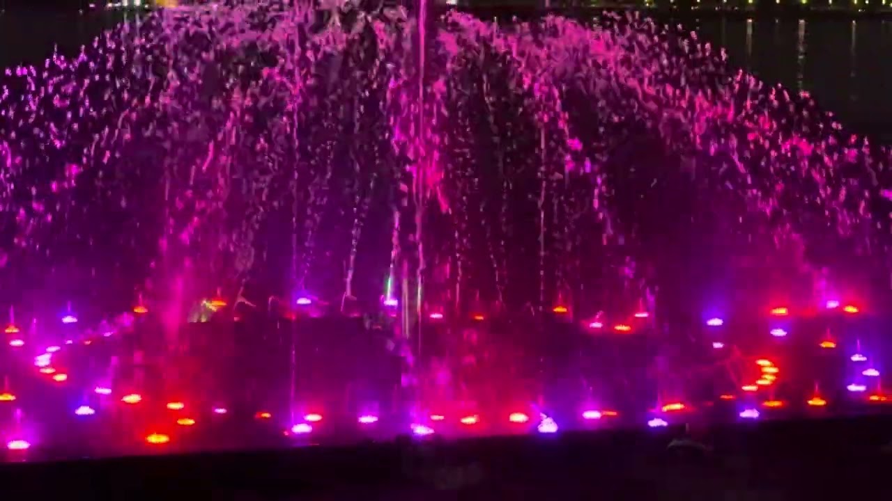 Musical fountain at Tankbund