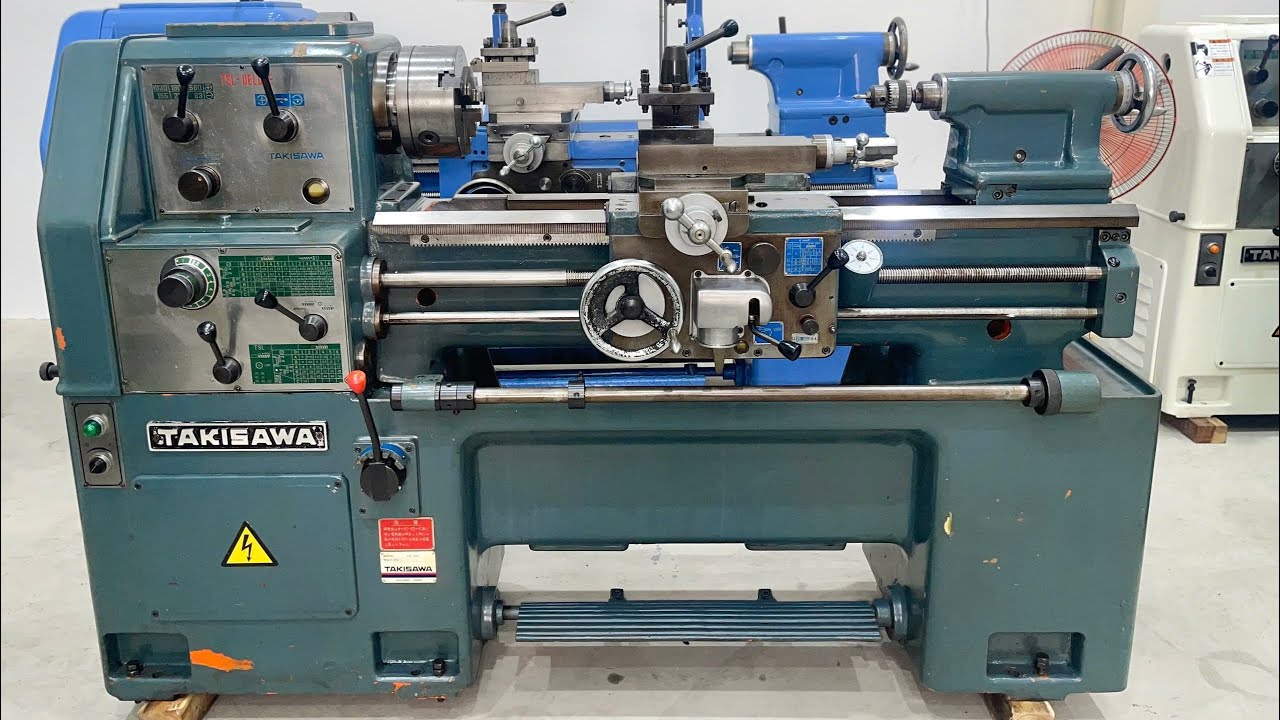 Chạy thử máy tiện takisawa rất êm và mới Takisawa chống tâm 800 đời cao ,băng bàn đẹp 0972339905 Mỹ