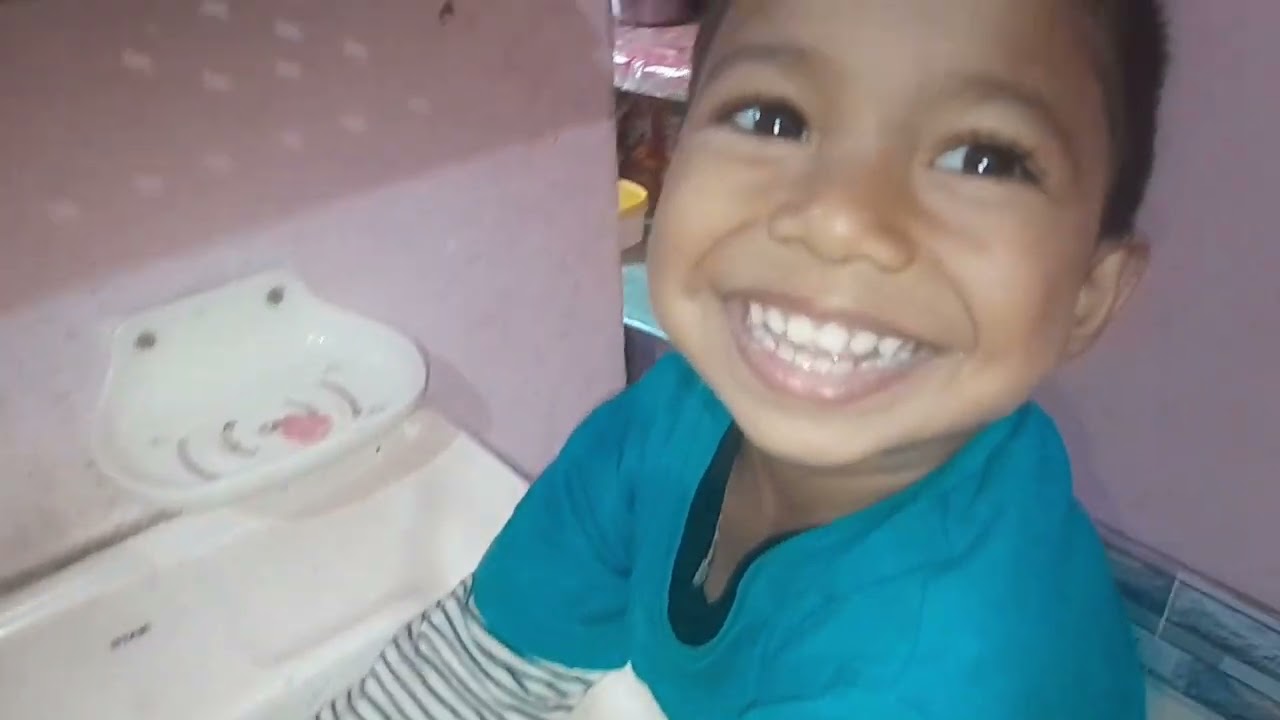 সকাল সকাল খিছুরি আর ডিম ভুনা রান্না করলাম 