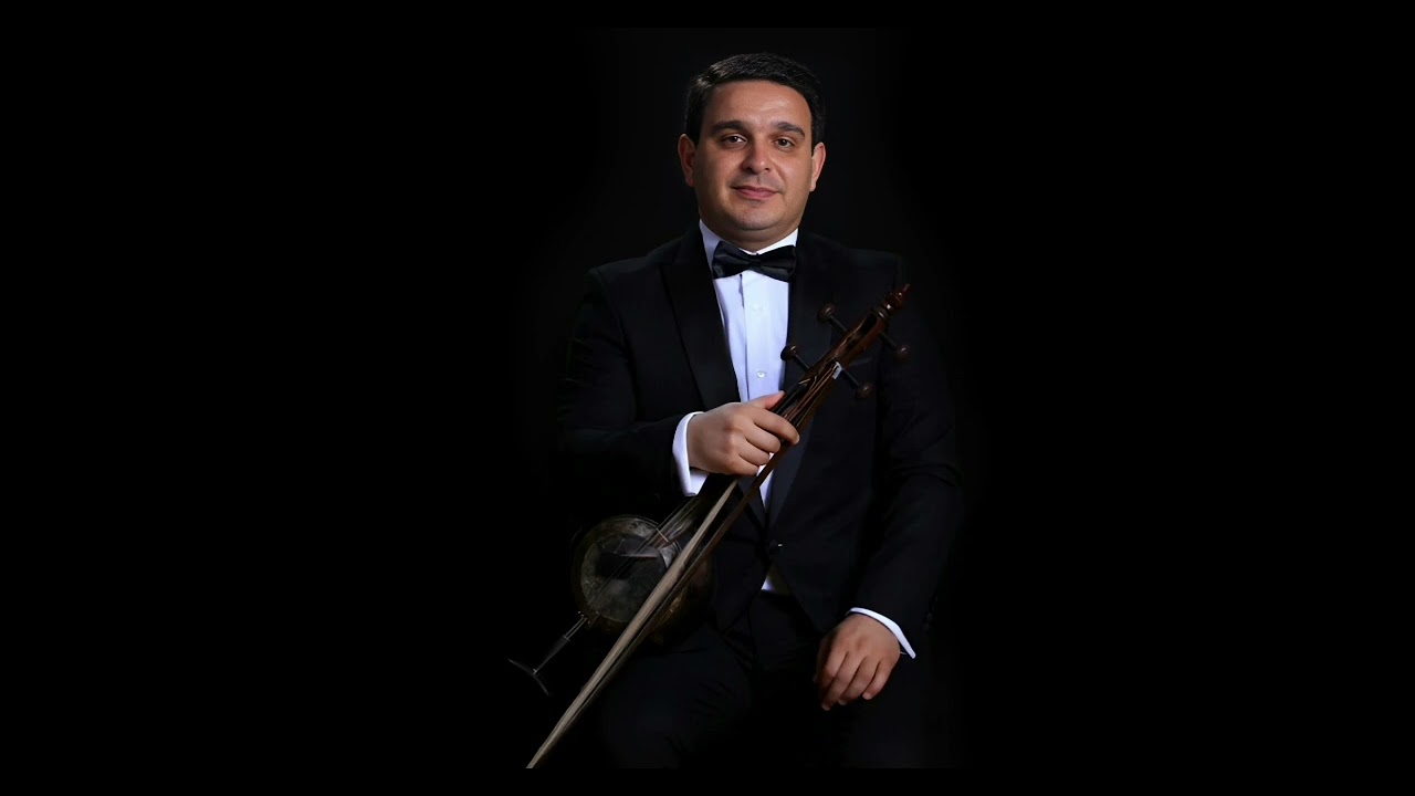 Elnur Əhmədov- Küçələrə su səpmişəm