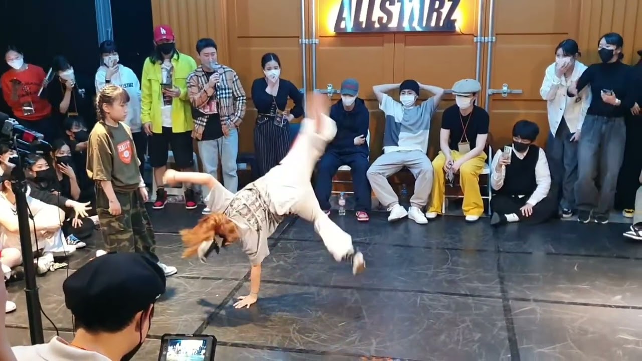 한국 초등 비보이와 프리스타일 초등댄서 8강 배틀 ( #freestyle #battle )