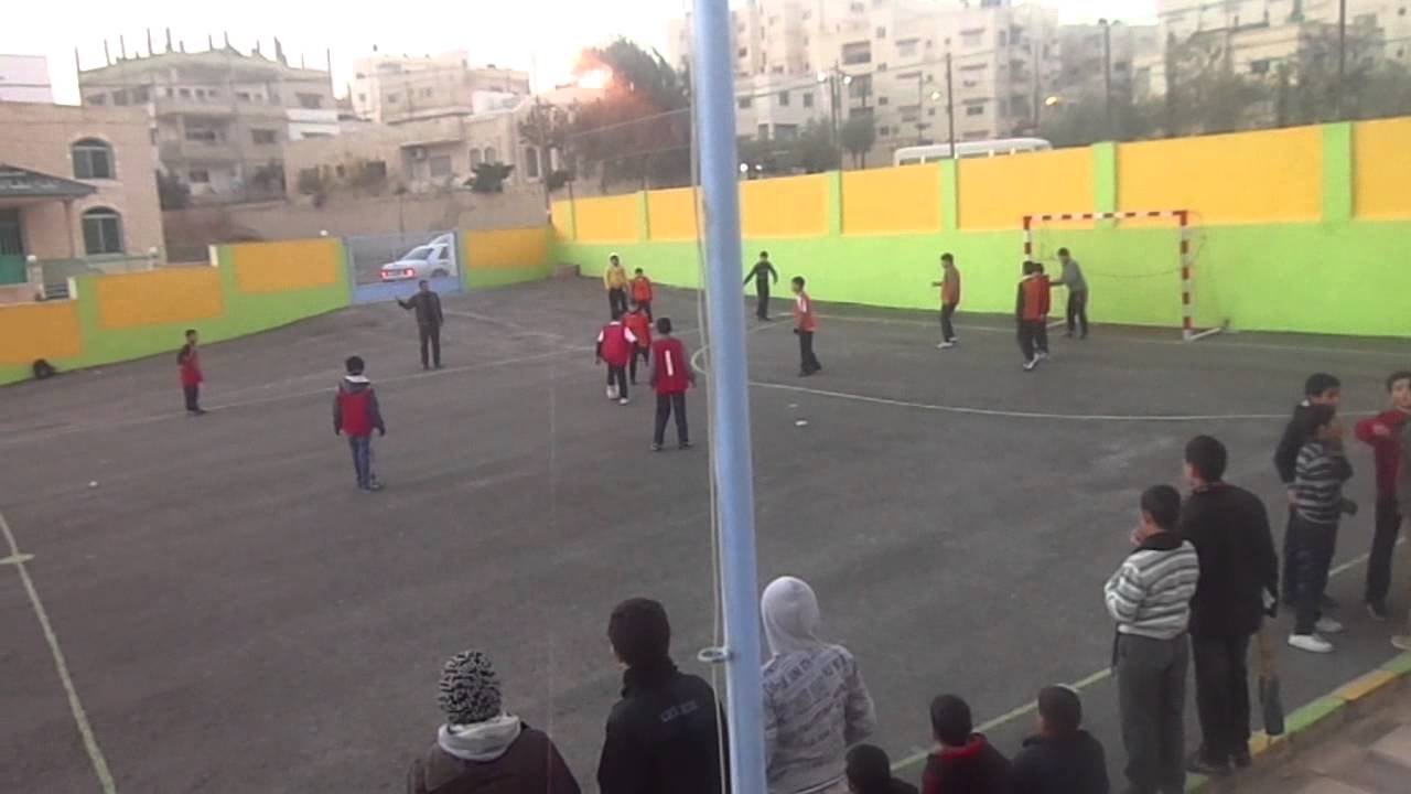 المباراة النهائية الشوط الاول- مدرسة عمورية الاسلامية
