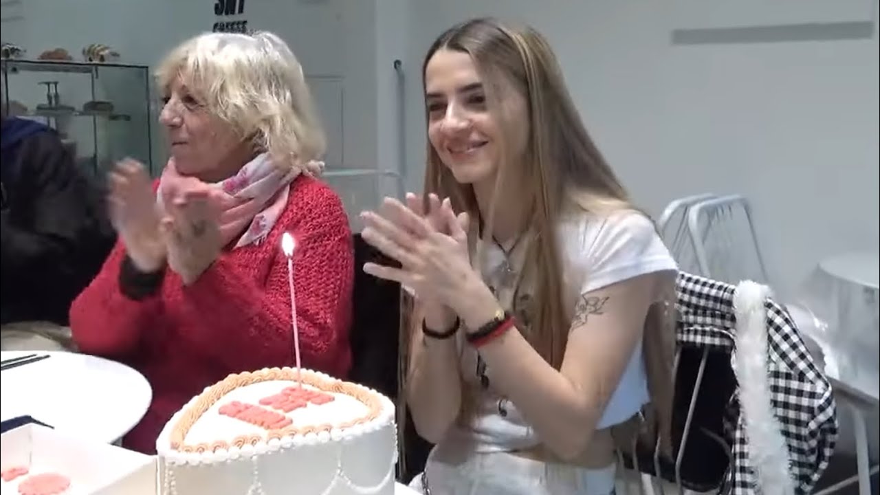 23.