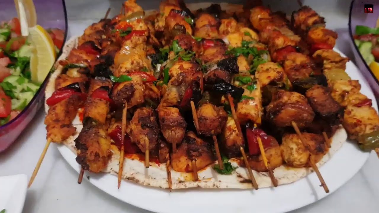 طريقة شوي شيش طاووق بالفرن مع سر الخلطة طريقة سهلة وبسيطة🍢🍡😋