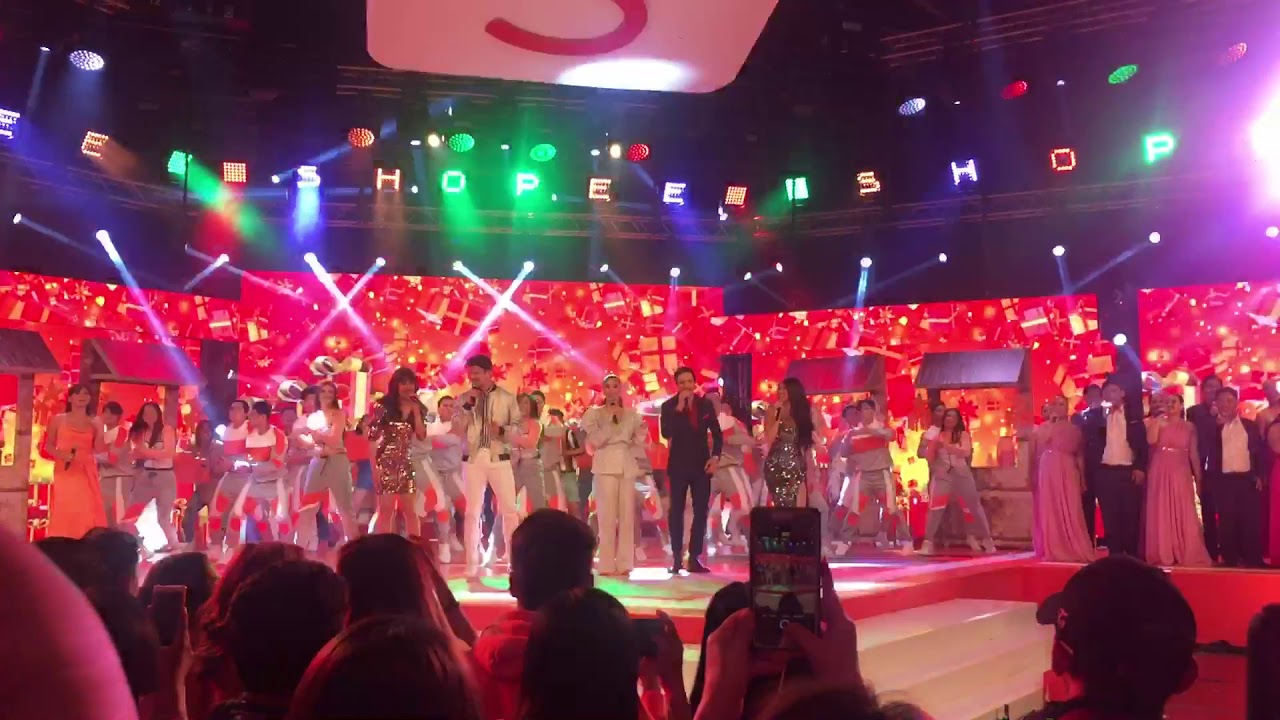 Shopee 11.11 Big Christmas Sale TV Special: Opening Act
