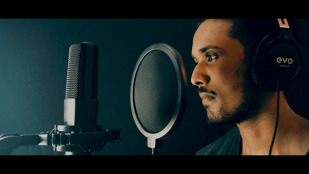 Punchi Thithak Vage mamath / පුංචි තිතක් වගේ මමත්